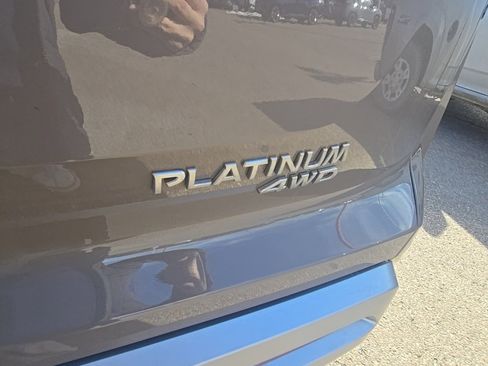 Used 2024 Nissan Pathfinder Platinum w/ Cargo Package image 40