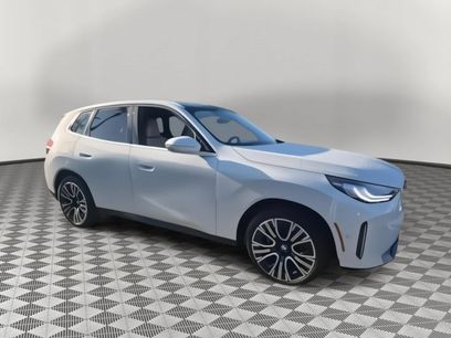 New 2025 BMW X3 xDrive30i w/ Premium Package