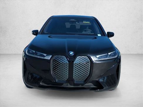Used 2025 BMW iX xDrive50 w/ Sport Package AWD/4WD image 2