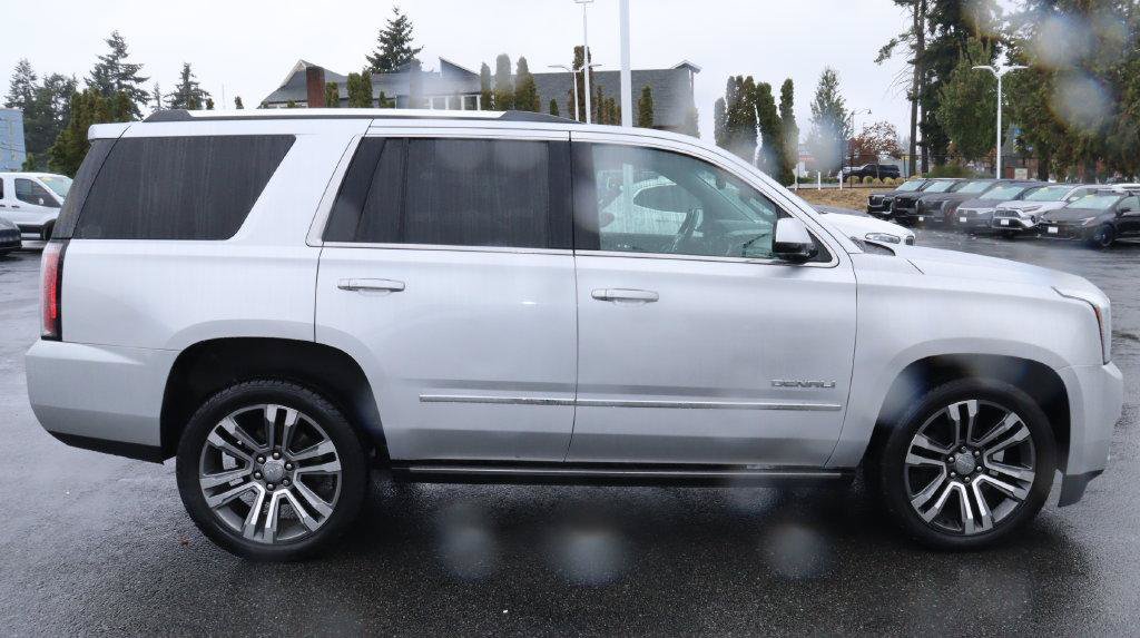 Used 2018 GMC Yukon Denali w/ Denali Ultimate Package AWD/4WD image 9