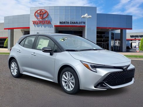 New 2026 Toyota Corolla SE image 1