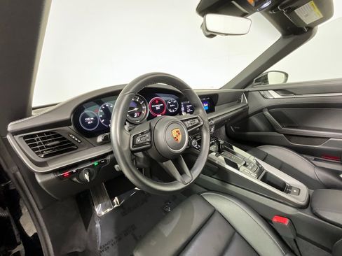 Used 2020 Porsche 911 Carrera 4S image 16