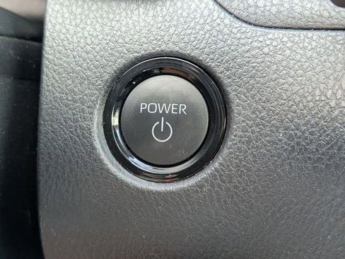 Used 2025 Toyota Camry LE w/ Convenience Package image 23