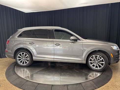 Used 2017 Audi Q7 3.0T Premium Plus w/ Premium Plus Package AWD/4WD image 7