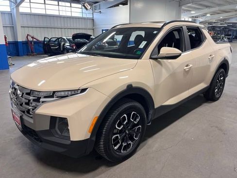 Used 2022 Hyundai Santa Cruz SEL Premium image 7