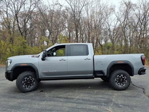 New 2026 GMC Sierra 2500 AT4X image 12