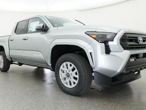 New 2026 Toyota Tacoma SR5 image 29