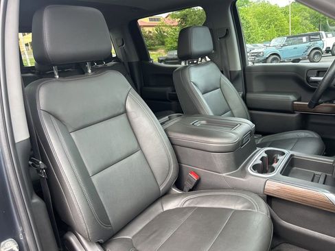Used 2019 Chevrolet Silverado 1500 LT Trail Boss AWD/4WD image 50