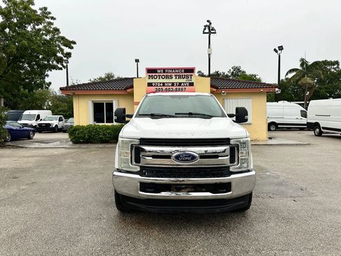 Used 2017 Ford F250 XL w/ Power Equipment Group image 8