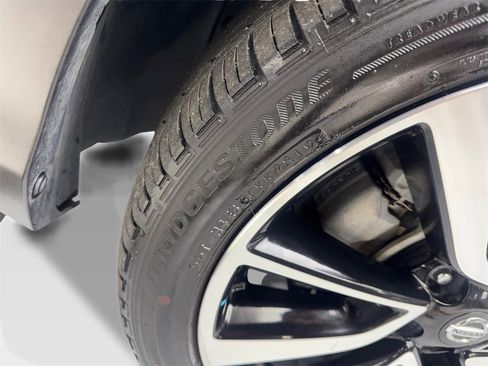 Used 2019 Nissan Rogue Sport SL w/ Premium Package image 86