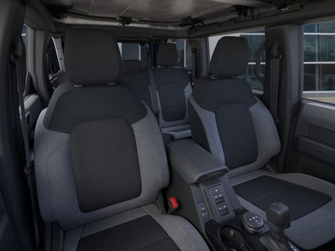 New 2026 Ford Bronco 4-Door AWD/4WD image 12
