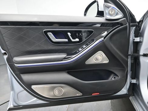 Used 2022 Mercedes-Benz S 580 4MATIC Sedan image 22