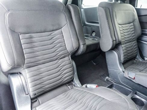 Used 2020 Ford Explorer XLT w/ Comfort Package image 32