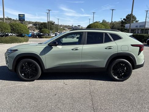New 2026 Chevrolet Trax ACTIV w/ Sunroof Package image 6