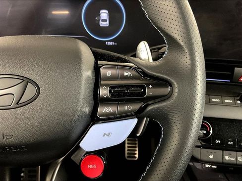 Used 2025 Hyundai Elantra N FWD image 19