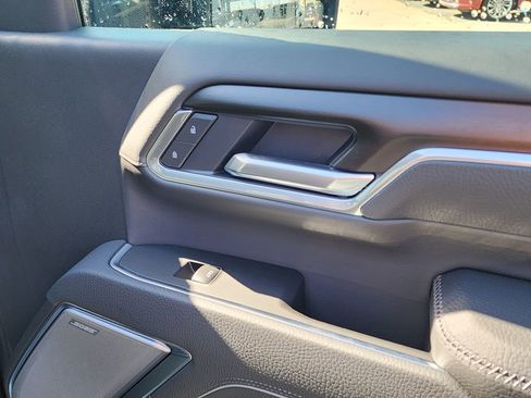New 2026 GMC Sierra 2500 Denali w/ Denali Reserve Package AWD/4WD image 42