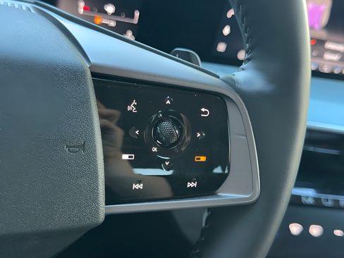 Used 2025 Nissan Murano Platinum AWD/4WD image 19