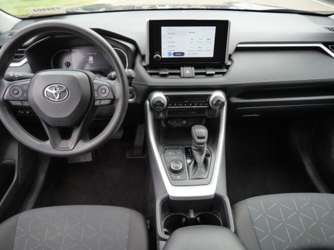 Certified 2025 Toyota RAV4 XLE AWD/4WD image 11