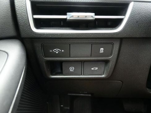 Used 2025 Hyundai Sonata SEL image 17