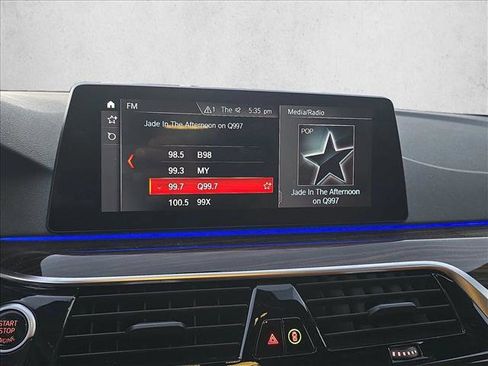 Used 2019 BMW 530i xDrive w/ Convenience Package image 10