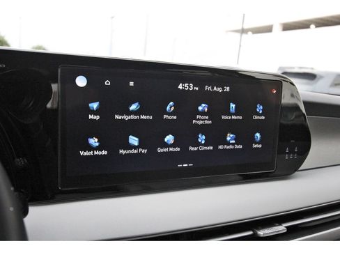 Certified 2025 Hyundai Palisade SEL FWD image 23