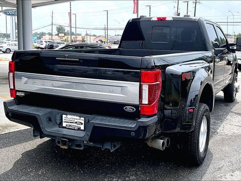 Certified 2022 Ford F350 Platinum AWD/4WD image 8