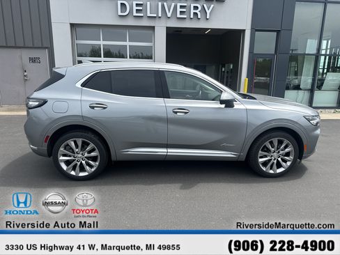 Used 2023 Buick Envision Avenir FWD image 10