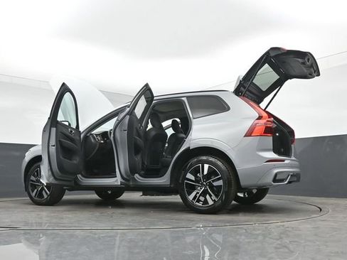 New 2026 Volvo XC60 B5 Core w/ Climate Package AWD/4WD image 53
