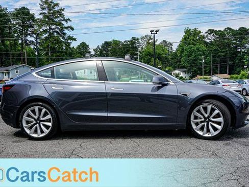 Used 2018 Tesla Model 3 Long Range RWD image 2