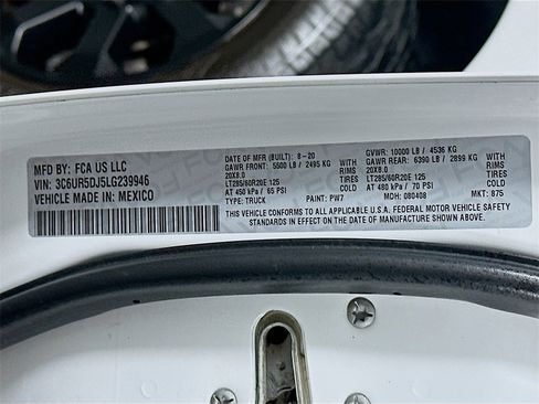 Used 2020 RAM 2500 Big Horn w/ Level 2 Equipment Group image 37