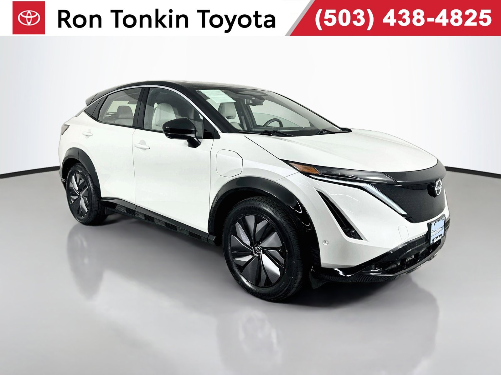 Used 2024 Nissan Ariya FWD image 1