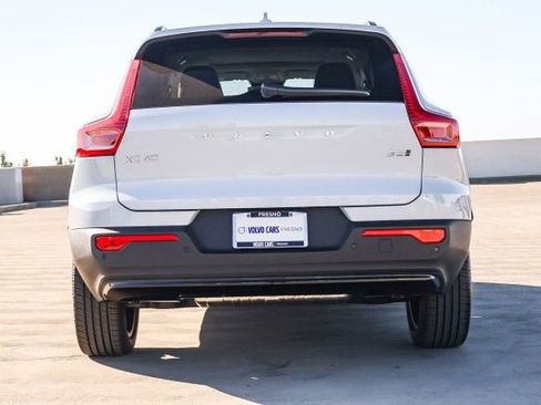 New 2026 Volvo XC40 B5 Plus w/ Protection Package Premier image 5