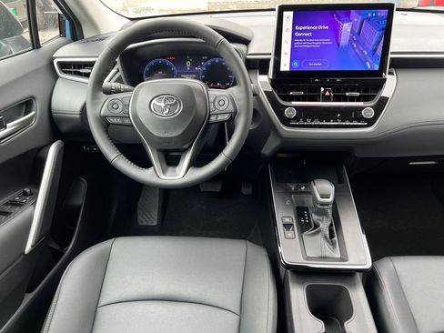 New 2026 Toyota Corolla Cross XLE image 28