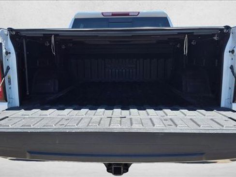 Used 2019 GMC Sierra 1500 SLT w/ SLT Premium Plus Package AWD/4WD image 6
