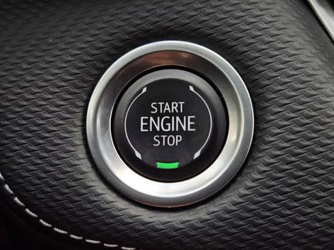 Used 2025 Chevrolet Equinox LT image 20