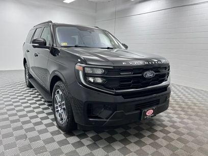 Used 2025 Ford Expedition Active