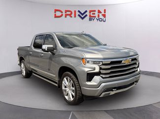 Used 2025 Chevrolet Silverado 1500 High Country AWD/4WD video 1