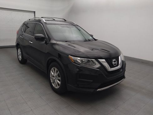Used 2017 Nissan Rogue SV FWD image 13