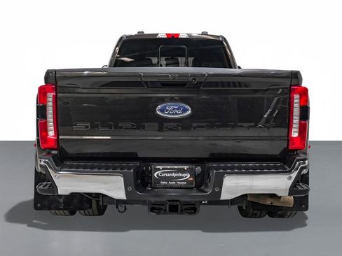 Used 2024 Ford F350 Lariat w/ FX4 Off-Road Package image 7