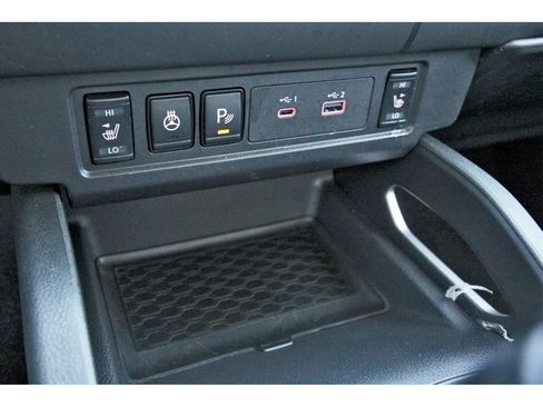 Certified 2024 Nissan Frontier SV w/ SV Convenience Package image 23