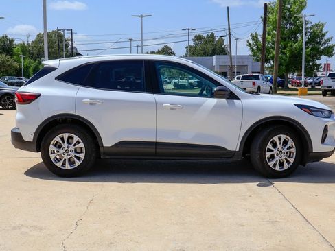Used 2025 Ford Escape Active FWD image 21