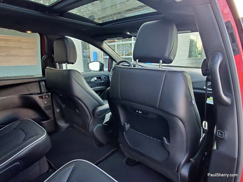 New 2026 Chrysler Pacifica Limited w/ S Appearance Package image 52