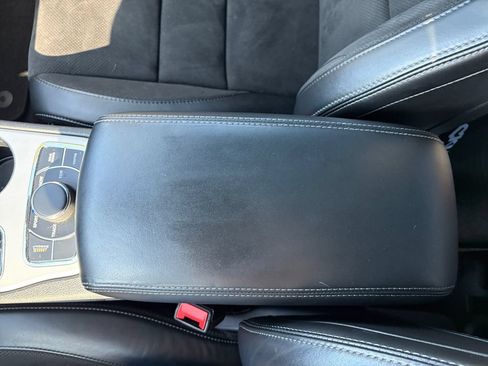 Used 2019 Jeep Grand Cherokee SRT AWD/4WD image 31
