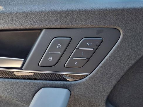 Used 2023 Audi SQ5 Premium Plus w/ Premium Plus Package image 10