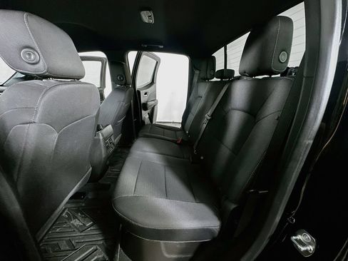 Used 2024 GMC Canyon Elevation w/ Convenience Package AWD/4WD image 16