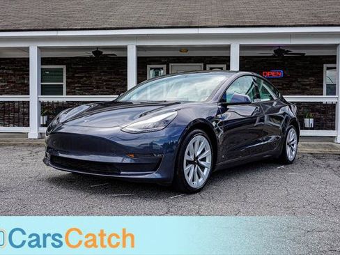 Used 2022 Tesla Model 3 Long Range AWD/4WD image 8