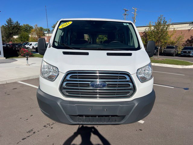 Used 2017 Ford Transit 250 130 Low Roof w/ Exterior Upgrade Package RWD image 2