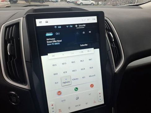 Certified 2023 Ford Edge SEL w/ Convenience Package image 16