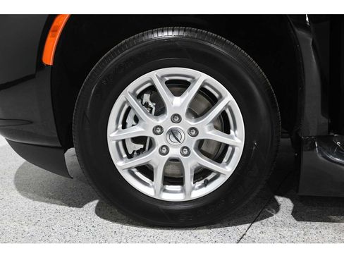 Used 2022 Chrysler Pacifica Touring-L FWD image 12