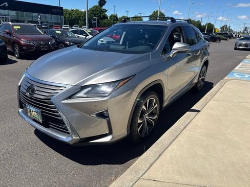 Used 2018 Lexus RX 350 FWD w/ Premium Package image 3